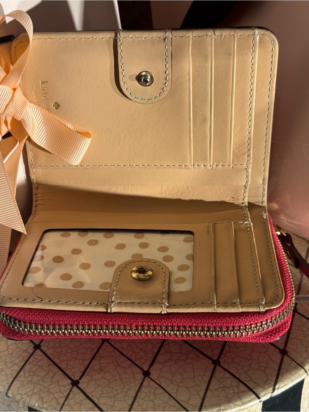 Kate Spade Wellesley Cara Bifold Wallet Hot Pink Pebbled Leather - Picture 5 of 11